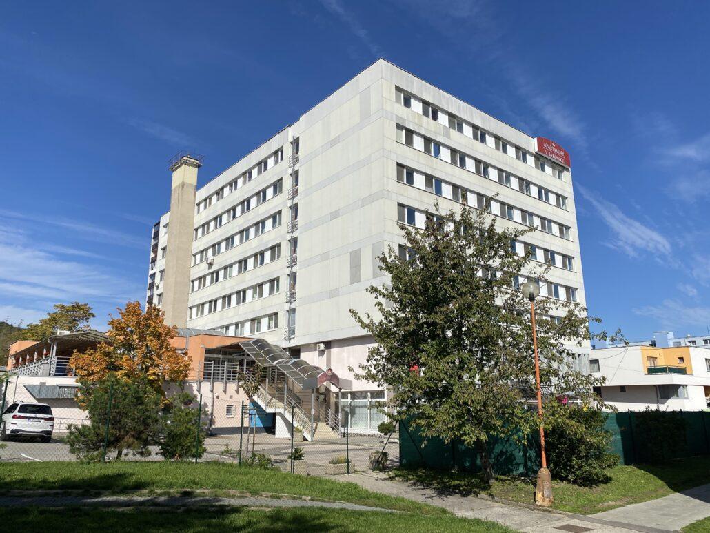 Hotel Baronka Братислава Экстерьер фото